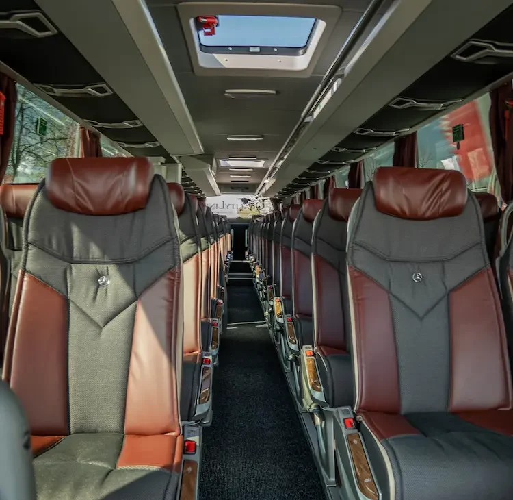 QualityLine Reisebus von innen